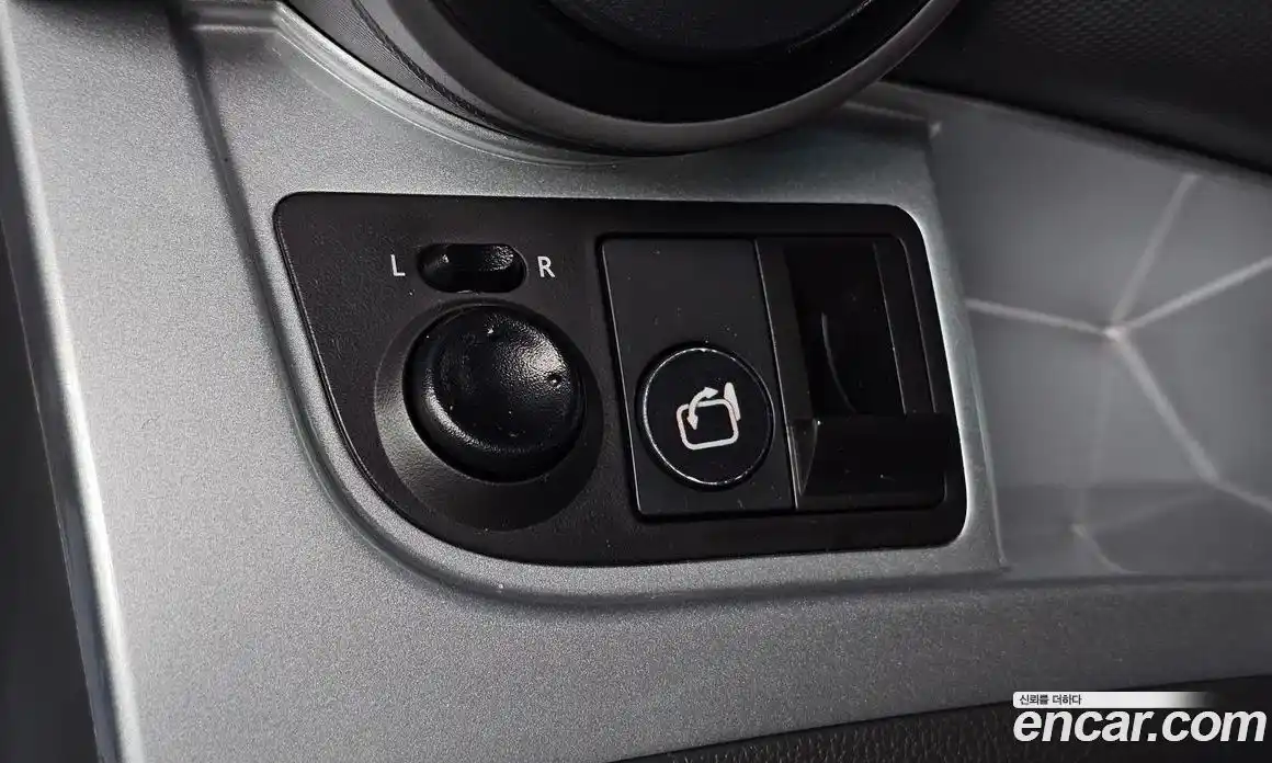 Chevrolet Spark 2014 1.0 Автомат в Москве № 27834, фото 18