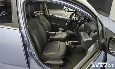 Chevrolet Spark 2014 1.0 Автомат в Москве № 27834, миниатюра 2