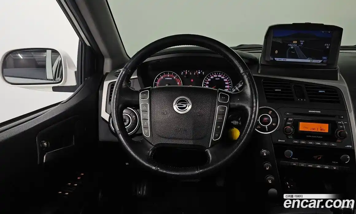 SsangYong Korando 2014 2.0 Автомат в Москве № 28344, фото 18