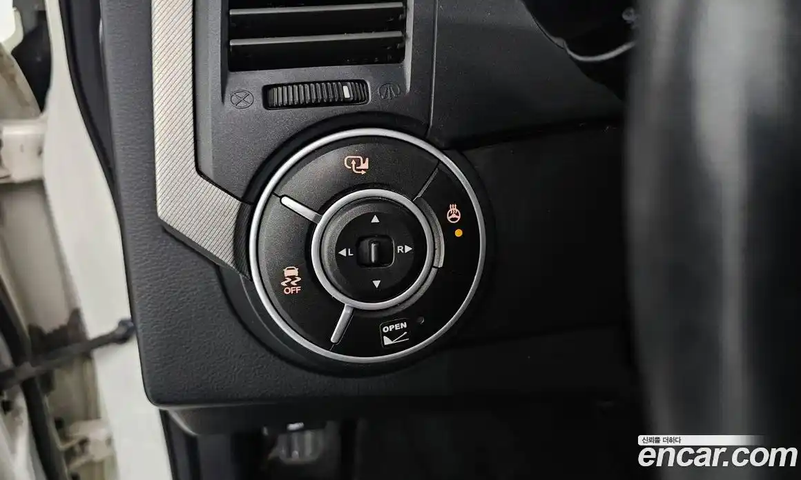 SsangYong Korando 2014 2.0 Автомат в Москве № 28344, фото 20