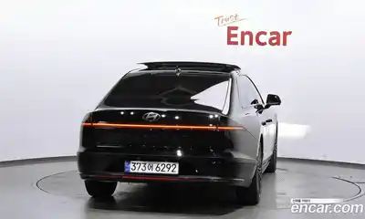 Hyundai Grandeur 2023 2.5 Автомат в Москве № 283616, миниатюра 4