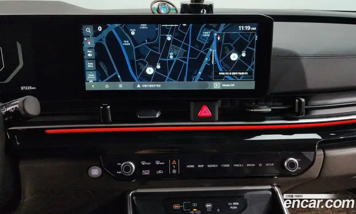 Kia Canival 2024 2.2 Автомат в Москве № 287636, фото 16