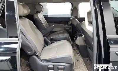 Kia Canival 2024 2.2 Автомат в Москве № 287636, миниатюра 4