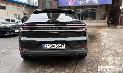 Porsche Cayenne 2025 3.0 Автомат в Москве № 297326, миниатюра 6