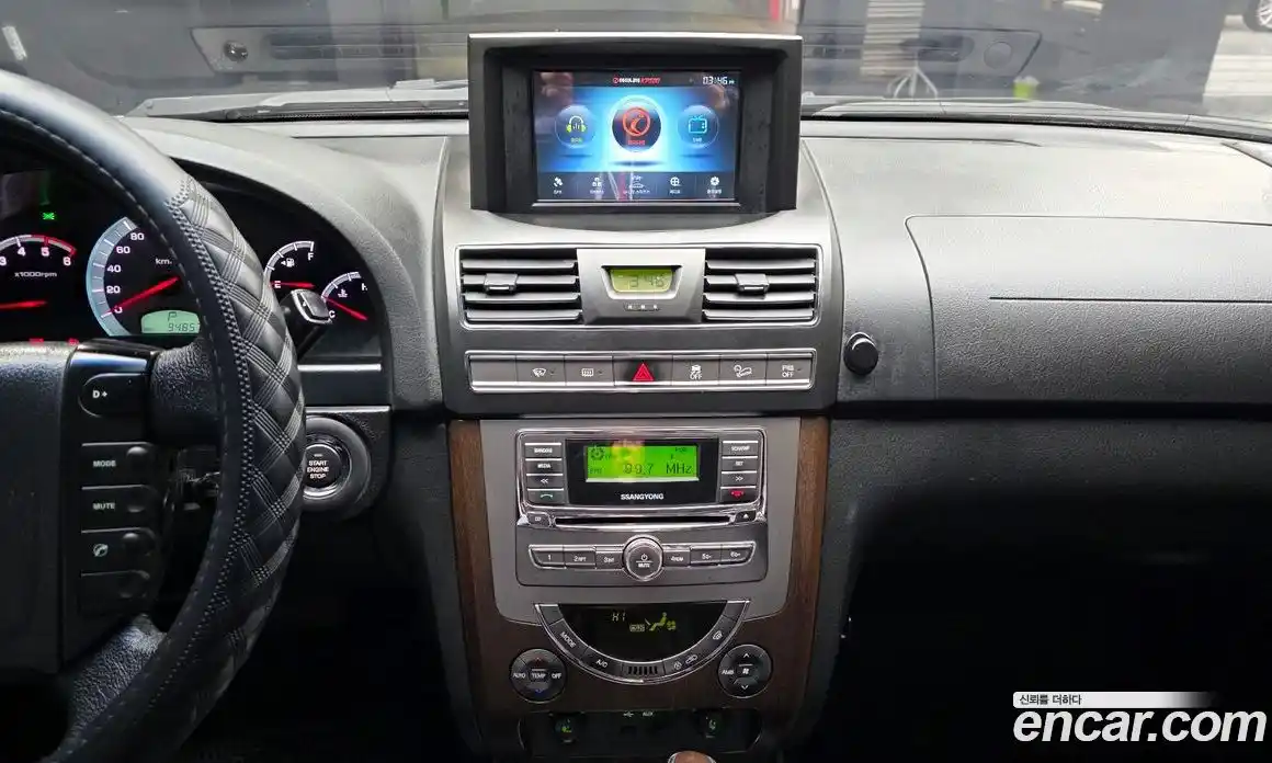 SsangYong Rexton 2013 2.0 Автомат в Москве № 30157, фото 16