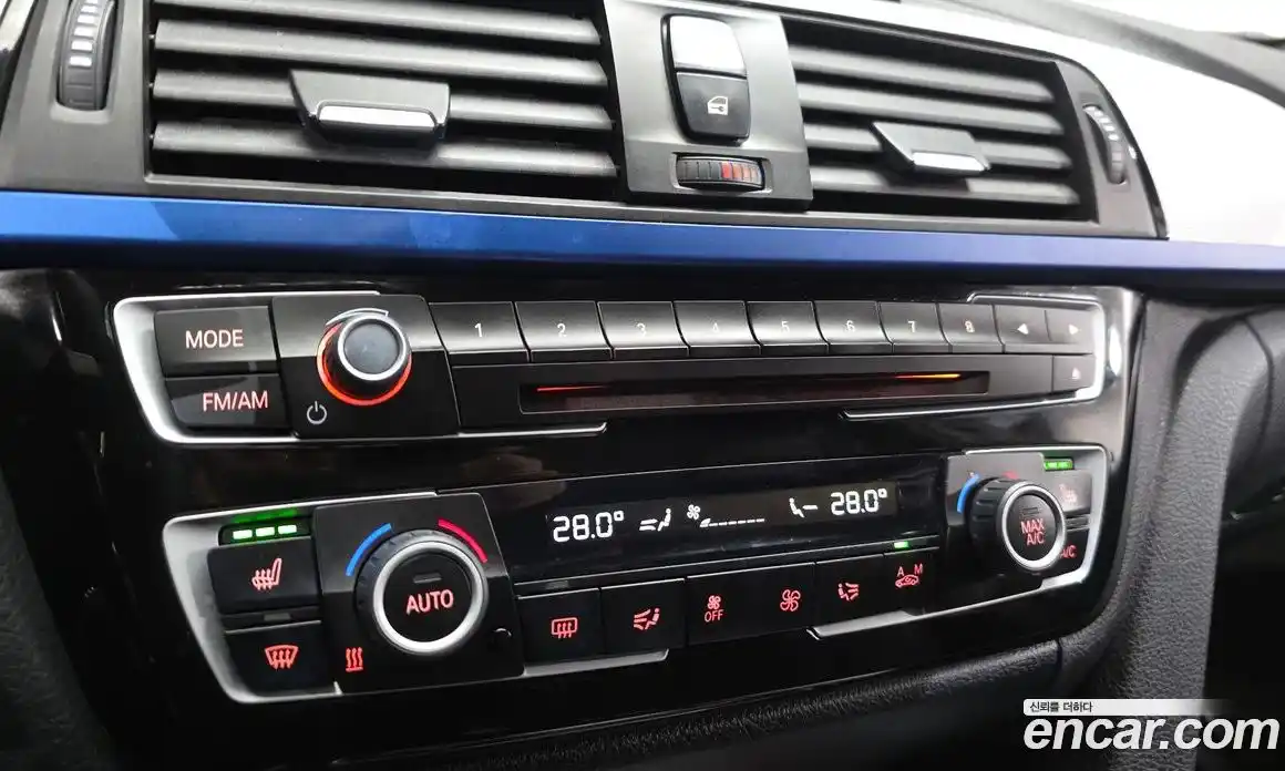 BMW 3-Series 2018 2.0 Автомат в Москве № 303462, фото 13