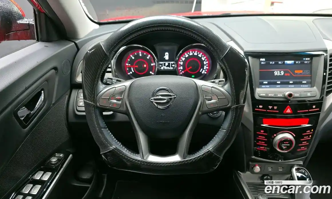 SsangYong TIBOLI 2016 1.6 Автомат в Москве № 30668, фото 3