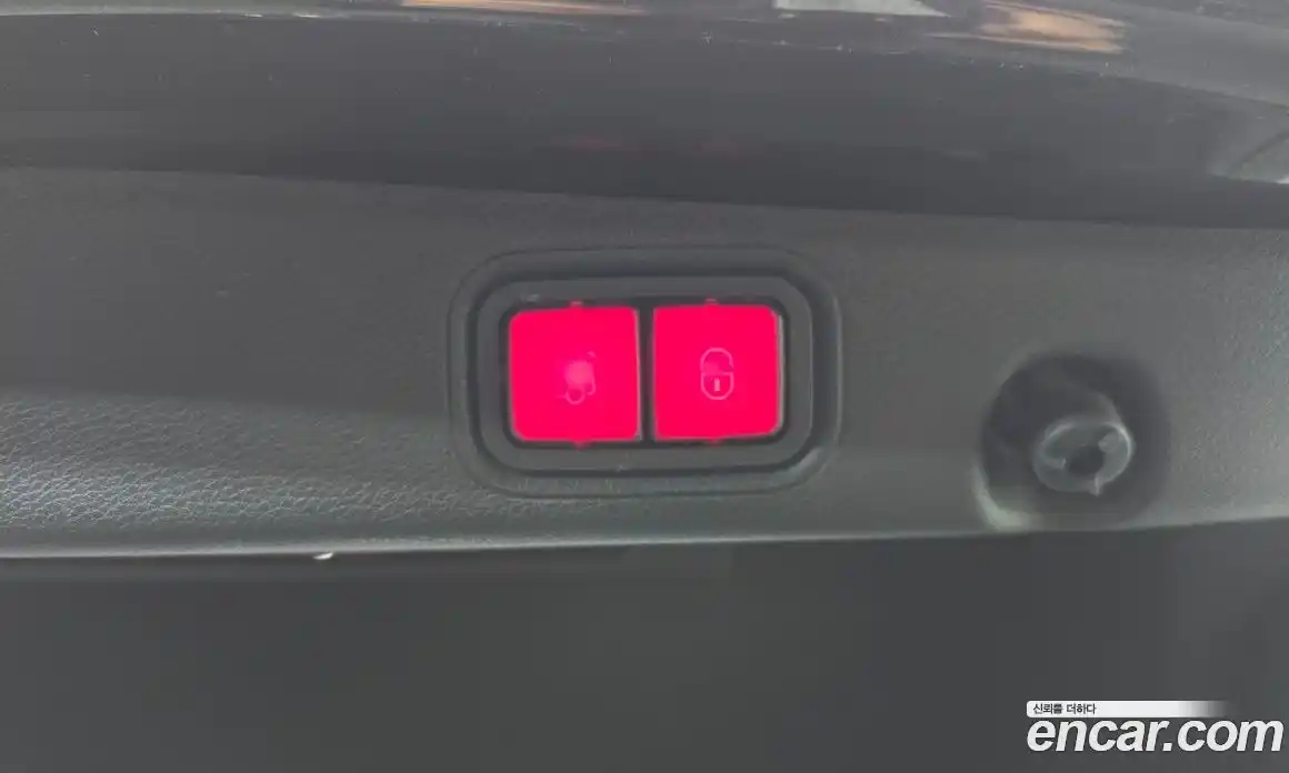 Mercedes-Benz E-Class 2018 2.0 Автомат в Москве № 307648, фото 20