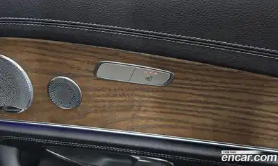 Mercedes-Benz E-Class 2018 2.0 Автомат в Москве № 307648, миниатюра 5