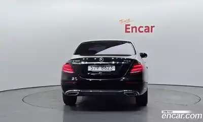 Mercedes-Benz E-Class 2018 2.0 Автомат в Москве № 307648, миниатюра 7