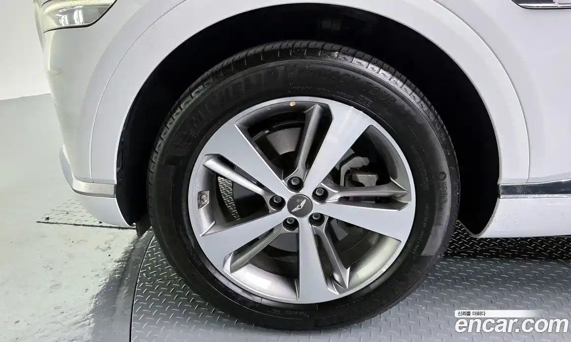 Genesis GV80 2020 2.5 Автомат в Москве № 308836, фото 3