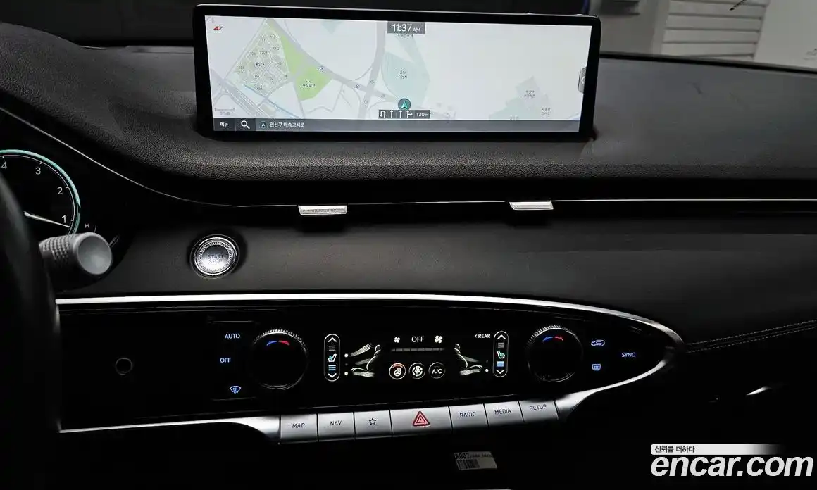 Genesis GV70 2021 2.2 Автомат в Москве № 309177, фото 14