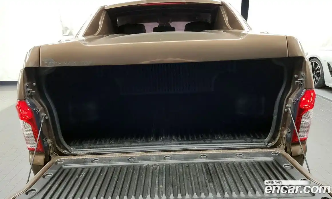 SsangYong Korando 2017 2.2 Механическая в Москве № 32026, фото 13