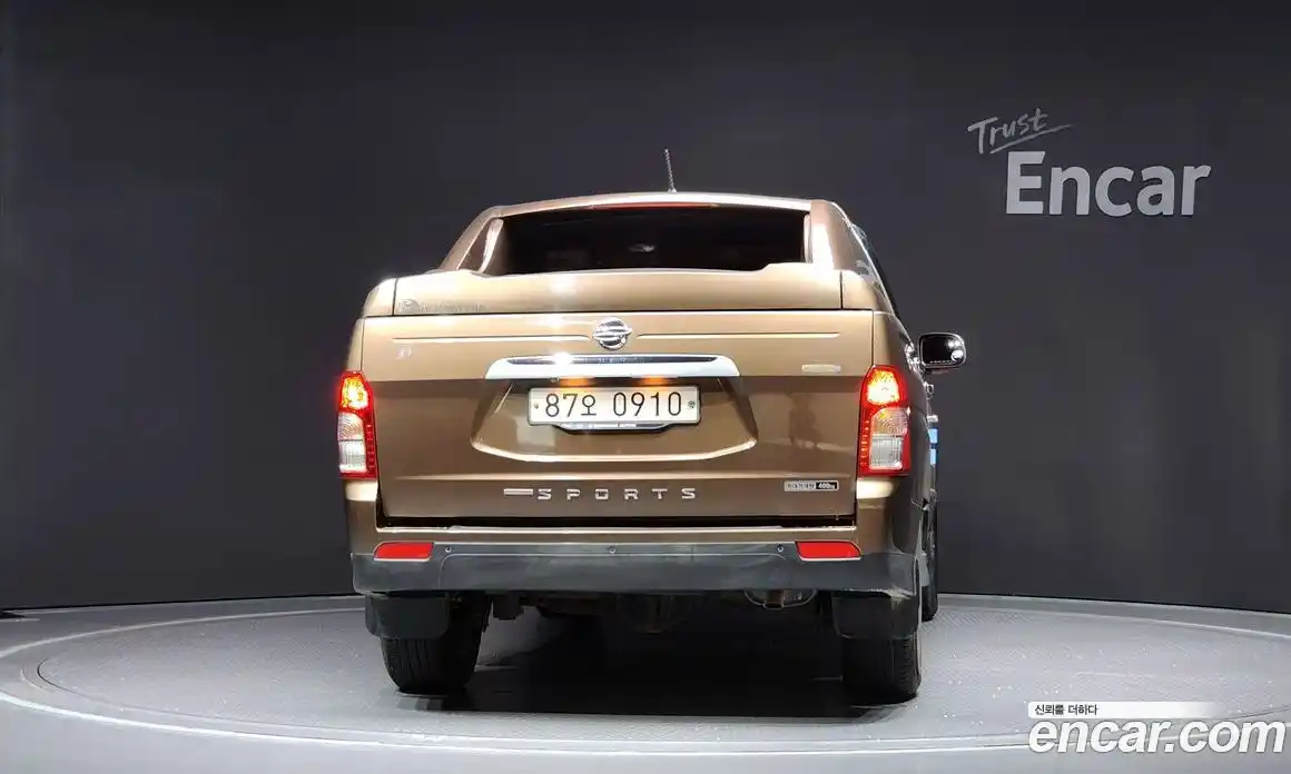 SsangYong Korando 2017 2.2 Механическая в Москве № 32026, фото 17