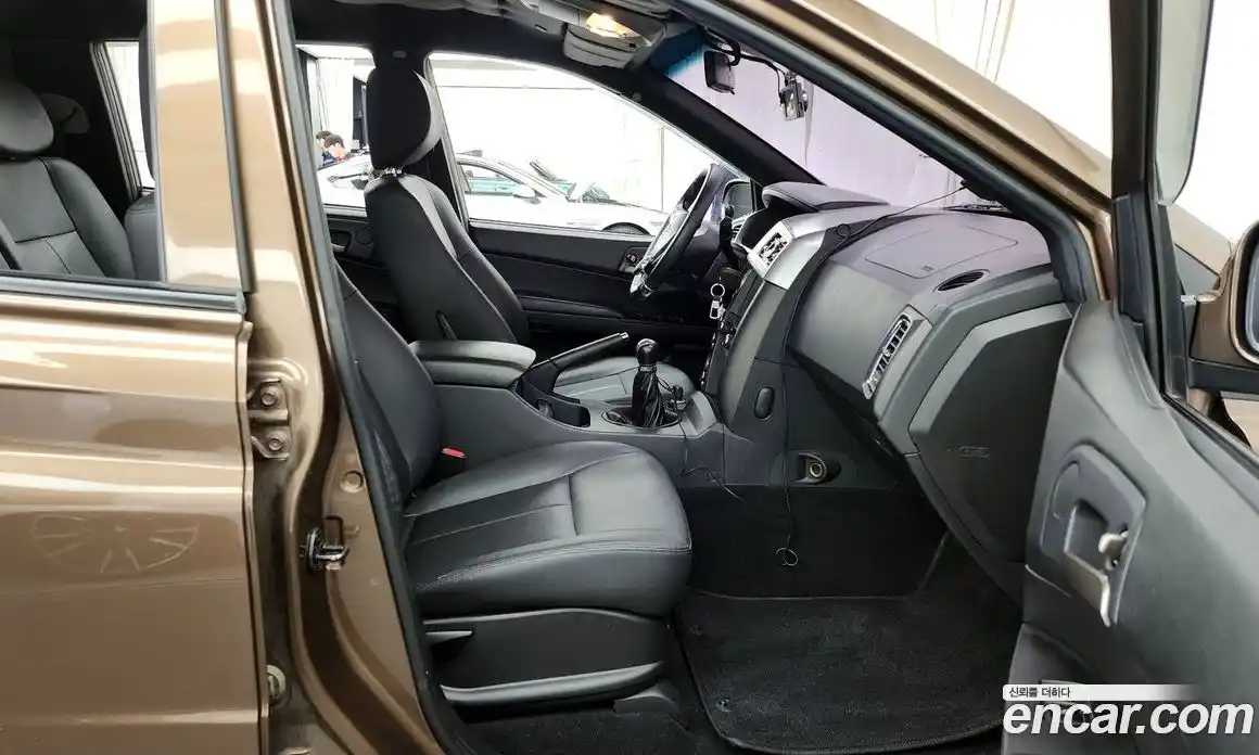 SsangYong Korando 2017 2.2 Механическая в Москве № 32026, фото 5