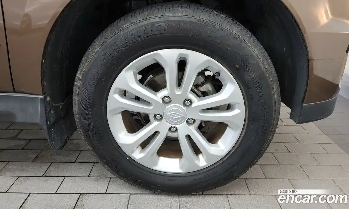 SsangYong Korando 2017 2.2 Механическая в Москве № 32026, фото 10