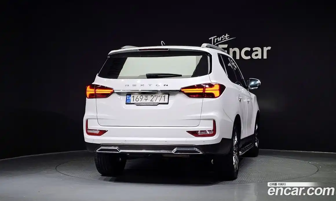 SsangYong Rexton 2022 2.2 Автомат в Москве № 32059, фото 3