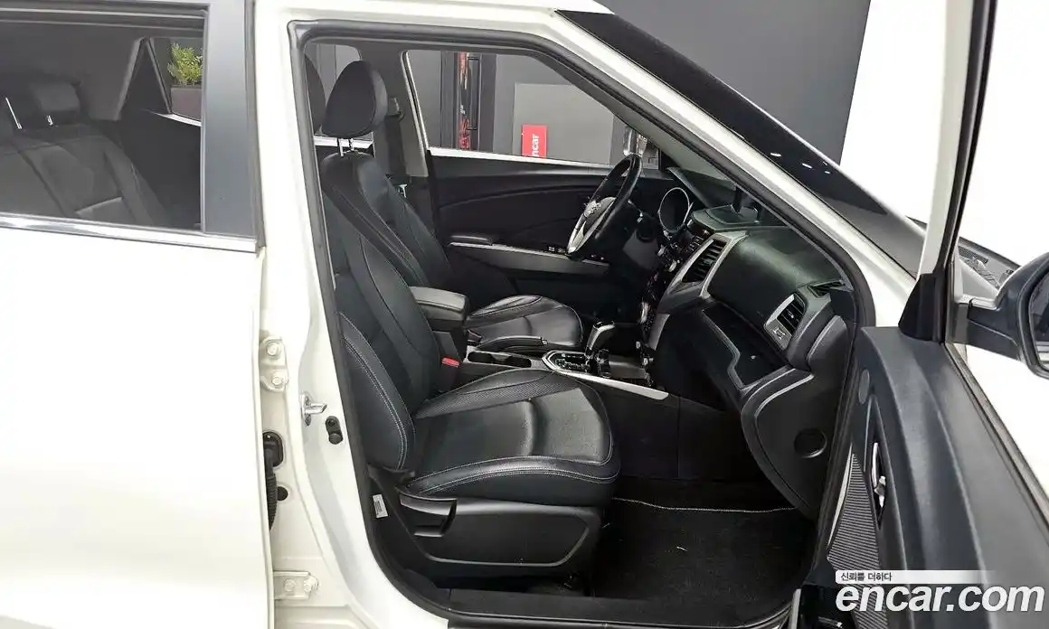 SsangYong TIBOLI 2016 1.6 Автомат в Москве № 32070, фото 20