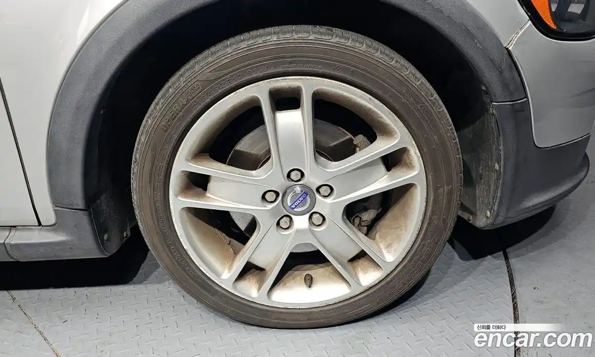 Volvo C30 2008 2.4 Автомат в Москве № 326074, фото 13