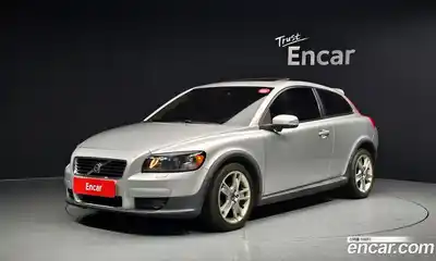 Volvo C30 2008 2.4 Автомат в Москве № 326074, миниатюра 3