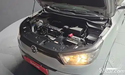 SsangYong TIBOLI 2015 1.6 Автомат в Москве № 32817, миниатюра 3