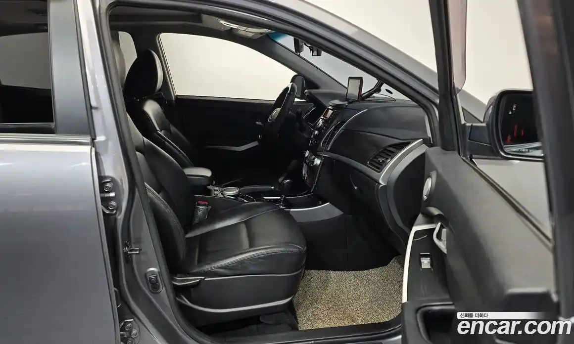 SsangYong Korando 2014 2.0 Автомат в Москве № 32922, фото 14