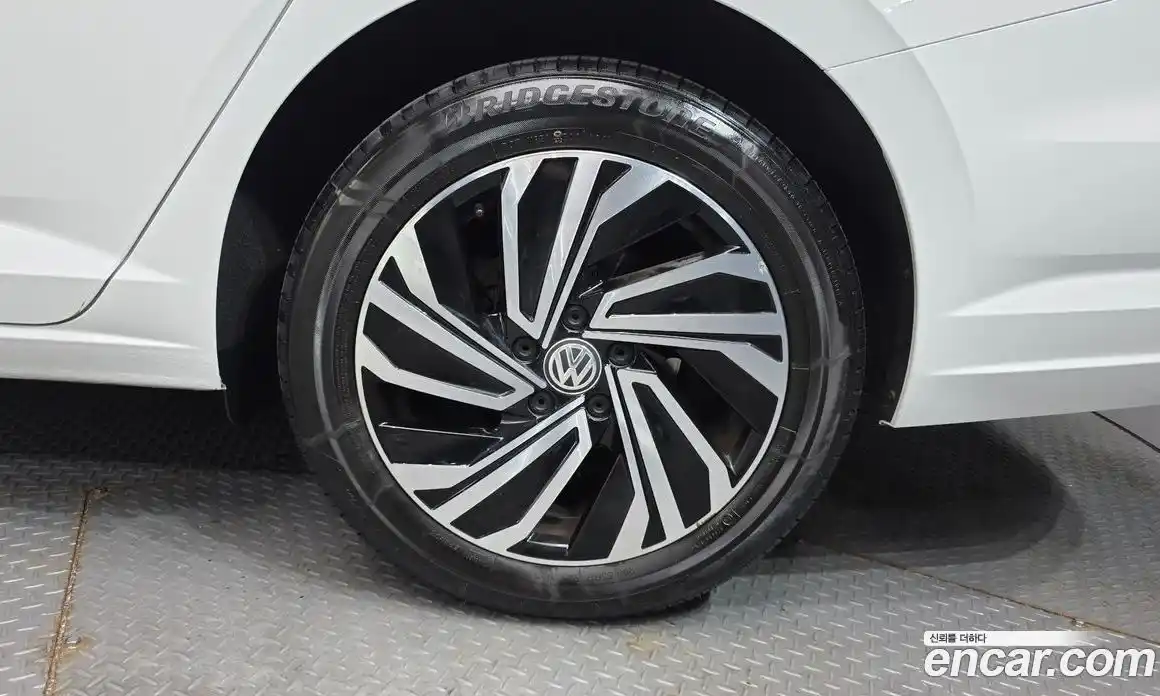 Volkswagen Jetta 2021 1.4 Автомат в Москве № 329847, фото 5