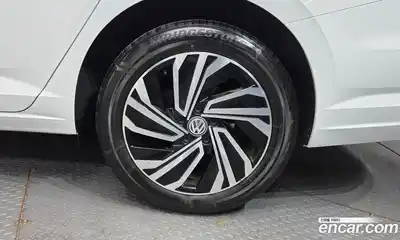 Volkswagen Jetta 2021 1.4 Автомат в Москве № 329847, миниатюра 5