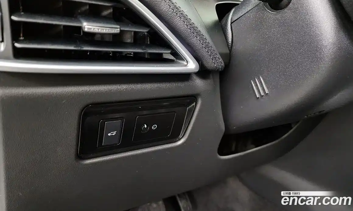 Jaguar F-Pace 2018 2.0 Автомат в Москве № 335810, фото 11