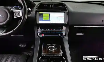 Jaguar F-Pace 2018 2.0 Автомат в Москве № 335810, миниатюра 5