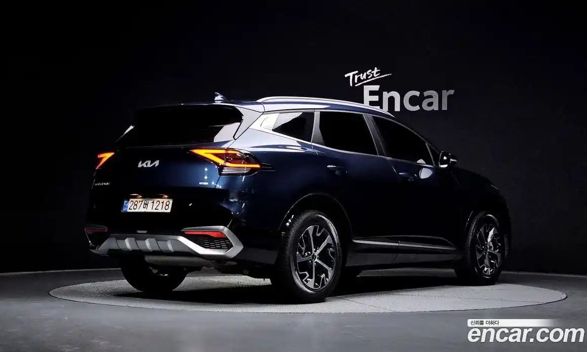 Kia Sportage 2023 1.6 Автомат в Москве № 336122, фото 15