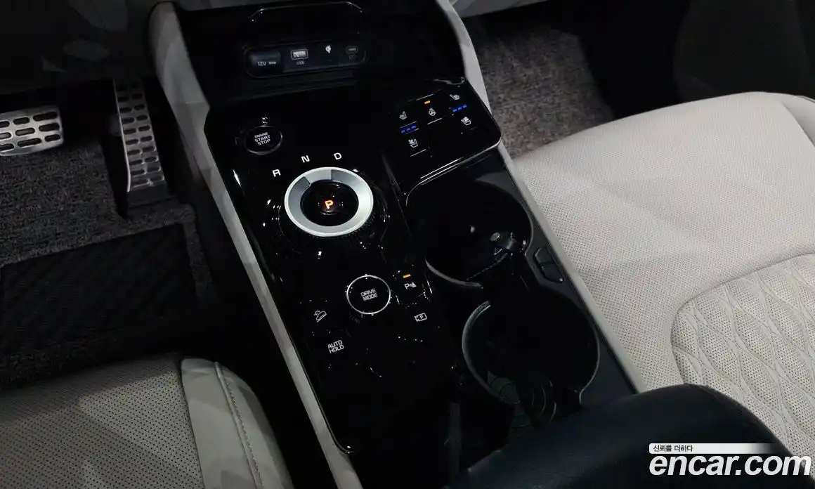 Kia Sportage 2023 1.6 Автомат в Москве № 336122, фото 9