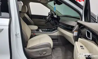 Kia Canival 2024 1.6 Автомат в Москве № 338674, миниатюра 11