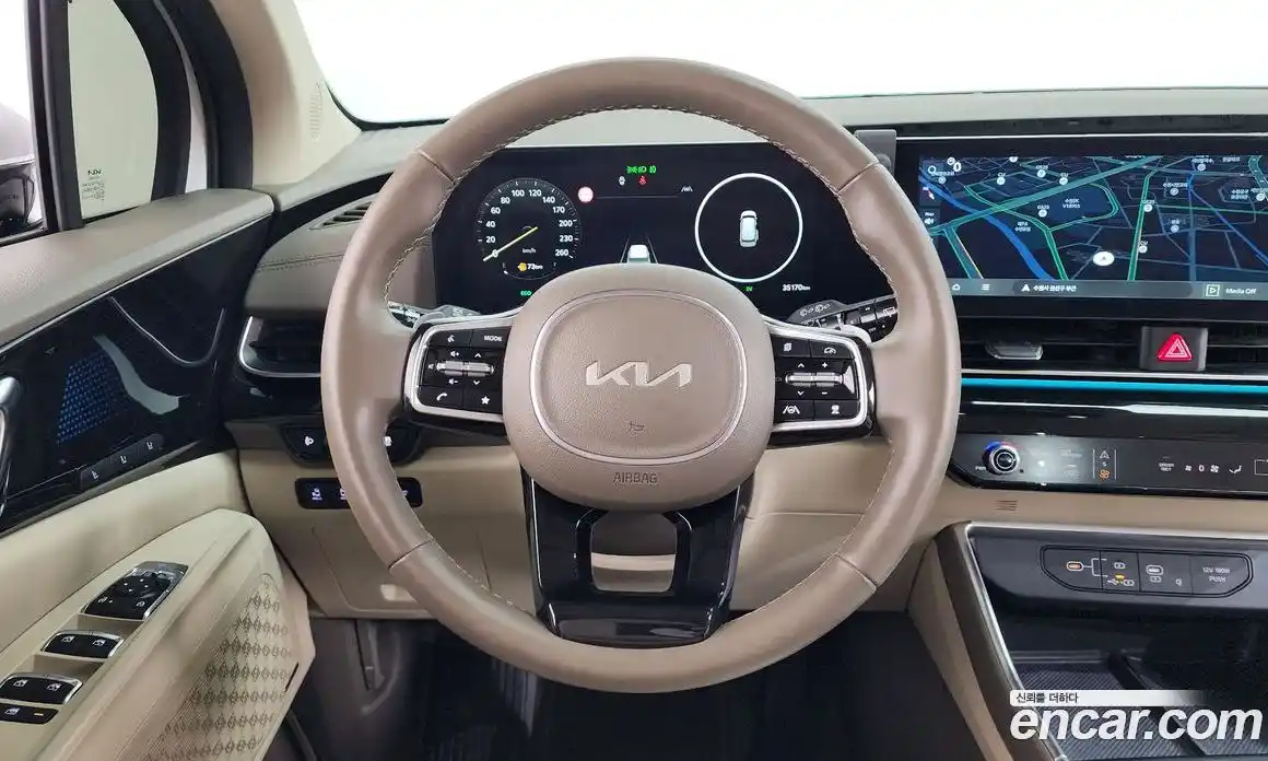 Kia Canival 2024 1.6 Автомат в Москве № 338674, фото 13