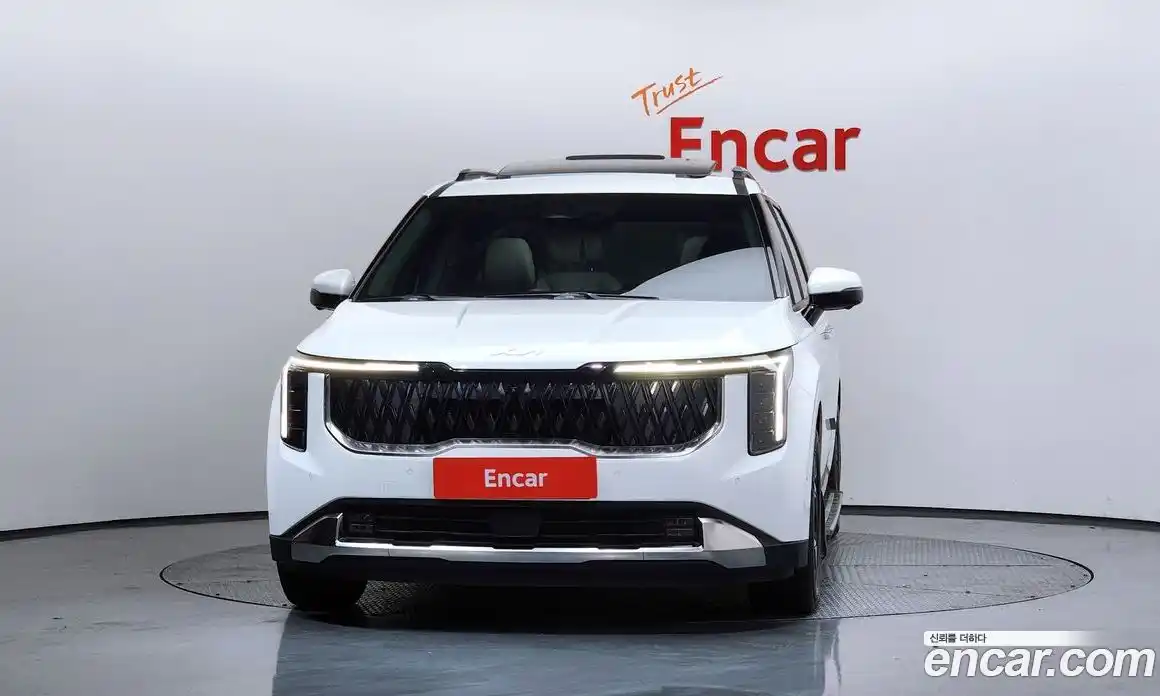 Kia Canival 2024 1.6 Автомат в Москве № 338674, фото 3