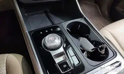 Kia Canival 2024 1.6 Автомат в Москве № 338674, миниатюра 9