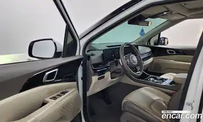 Kia Canival 2024 1.6 Автомат в Москве № 338674, миниатюра 10