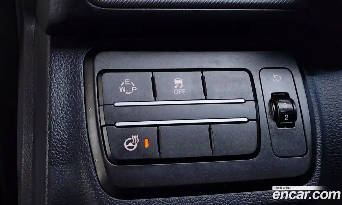 SsangYong TIBOLI 2017 1.6 Автомат в Москве № 341000, фото 3