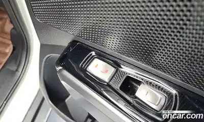 SsangYong TIBOLI 2017 1.6 Автомат в Москве № 341000, миниатюра 4