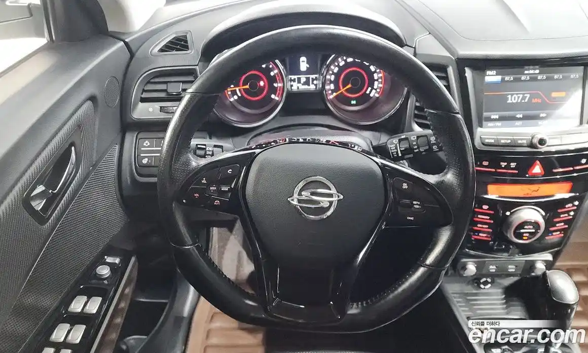 SsangYong TIBOLI 2017 1.6 Автомат в Москве № 341000, фото 9