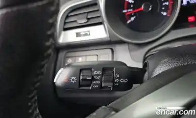 SsangYong TIBOLI 2018 1.6 Автомат в Москве № 341302, миниатюра 4