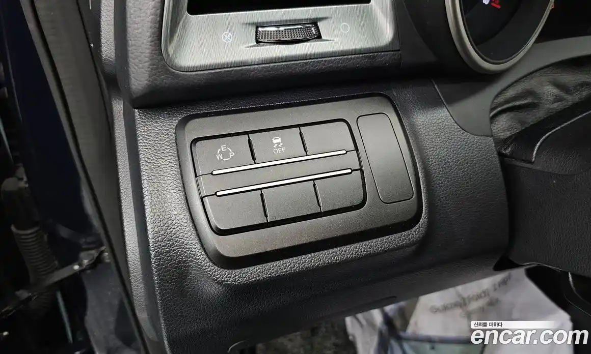 SsangYong TIBOLI 2018 1.6 Автомат в Москве № 341302, фото 10