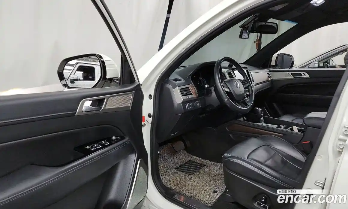 SsangYong Rexton 2018 2.2 Автомат в Москве № 341427, фото 7