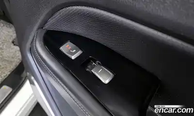 SsangYong Rexton 2018 2.2 Автомат в Москве № 341427, миниатюра 8