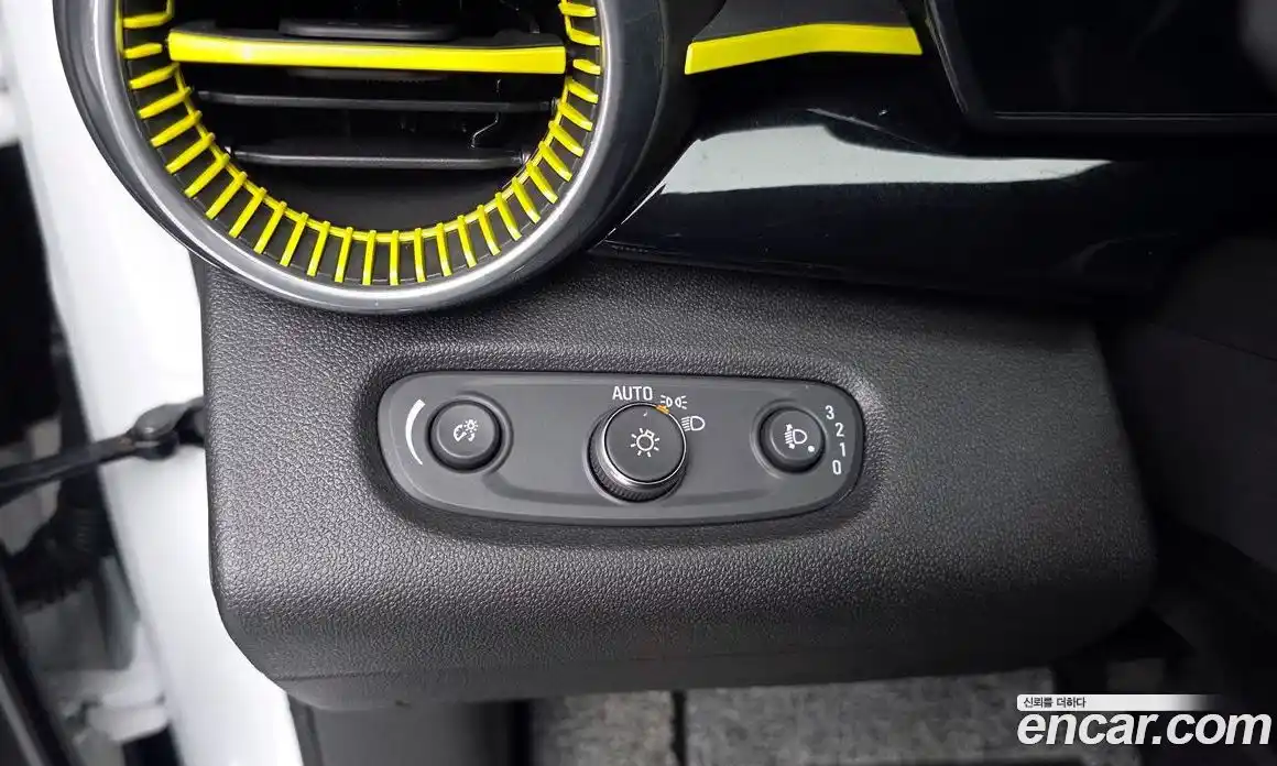 Chevrolet Trax 2024 1.2 Автомат в Москве № 342311, фото 3