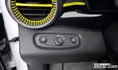 Chevrolet Trax 2024 1.2 Автомат в Москве № 342311, миниатюра 3