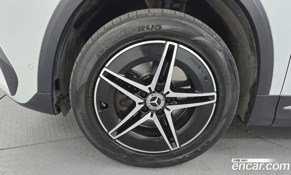 Mercedes-Benz EQA 2022 0.2 Автомат в Москве № 342872, фото 15