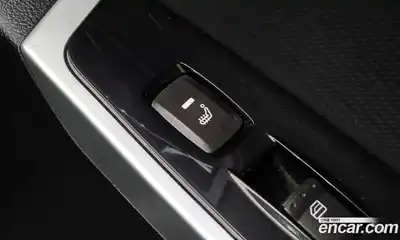 SsangYong Korando 2018 2.2 Автомат в Москве № 34648, миниатюра 3