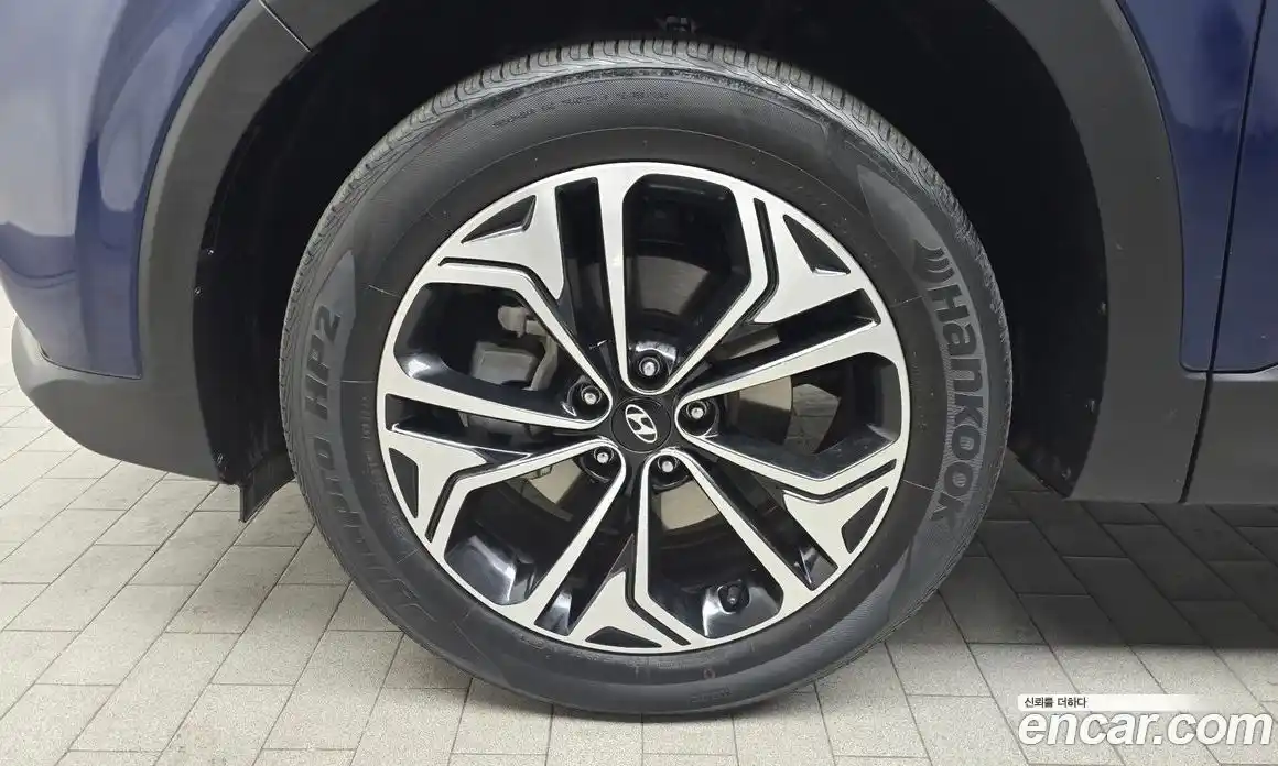 Hyundai Santa Fe 2019 2.0 Автомат в Москве № 357966, фото 5