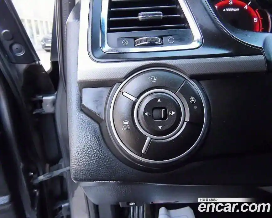 SsangYong Korando 2017 2.2 Автомат в Москве № 370177, фото 12